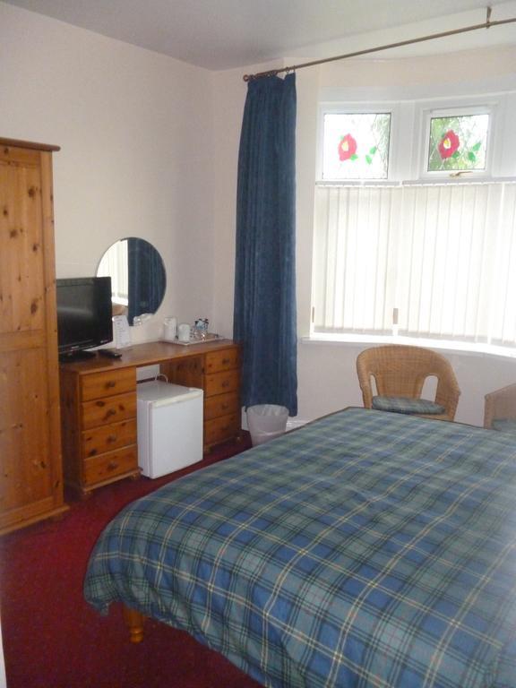 The New Inn Guest House Bridgend  Exterior photo